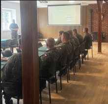 Bezpieczne Manewry w Lesie — Nadleśnictwo Wichrowo i Wojsko Polskie wzmacniają Współpracę